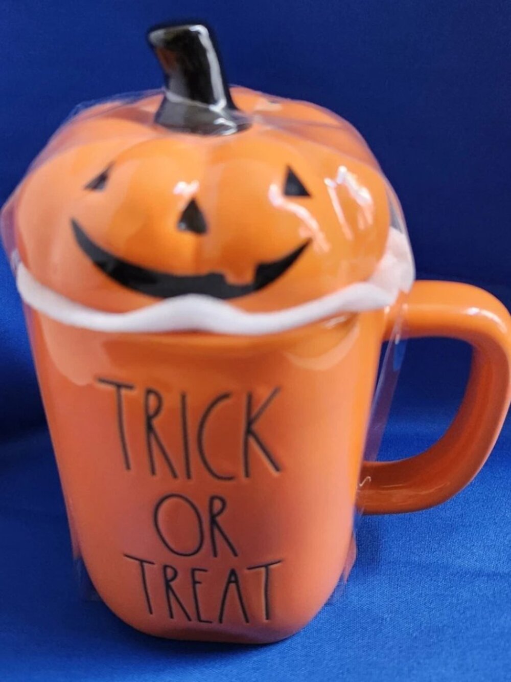 New RAE DUNN Halloween TRICK OR TREAT Pumpkin Orange Mug &Lid Artisan Collection - Picture 12 of 12